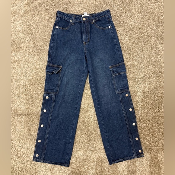 NWOT Forever 21 Denim Jeans with Silver Grommets - Picture 1 of 10